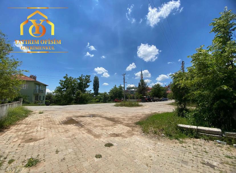 SATILIK MERKEZ KUYUCAK’DA 286,68 m² ARSA