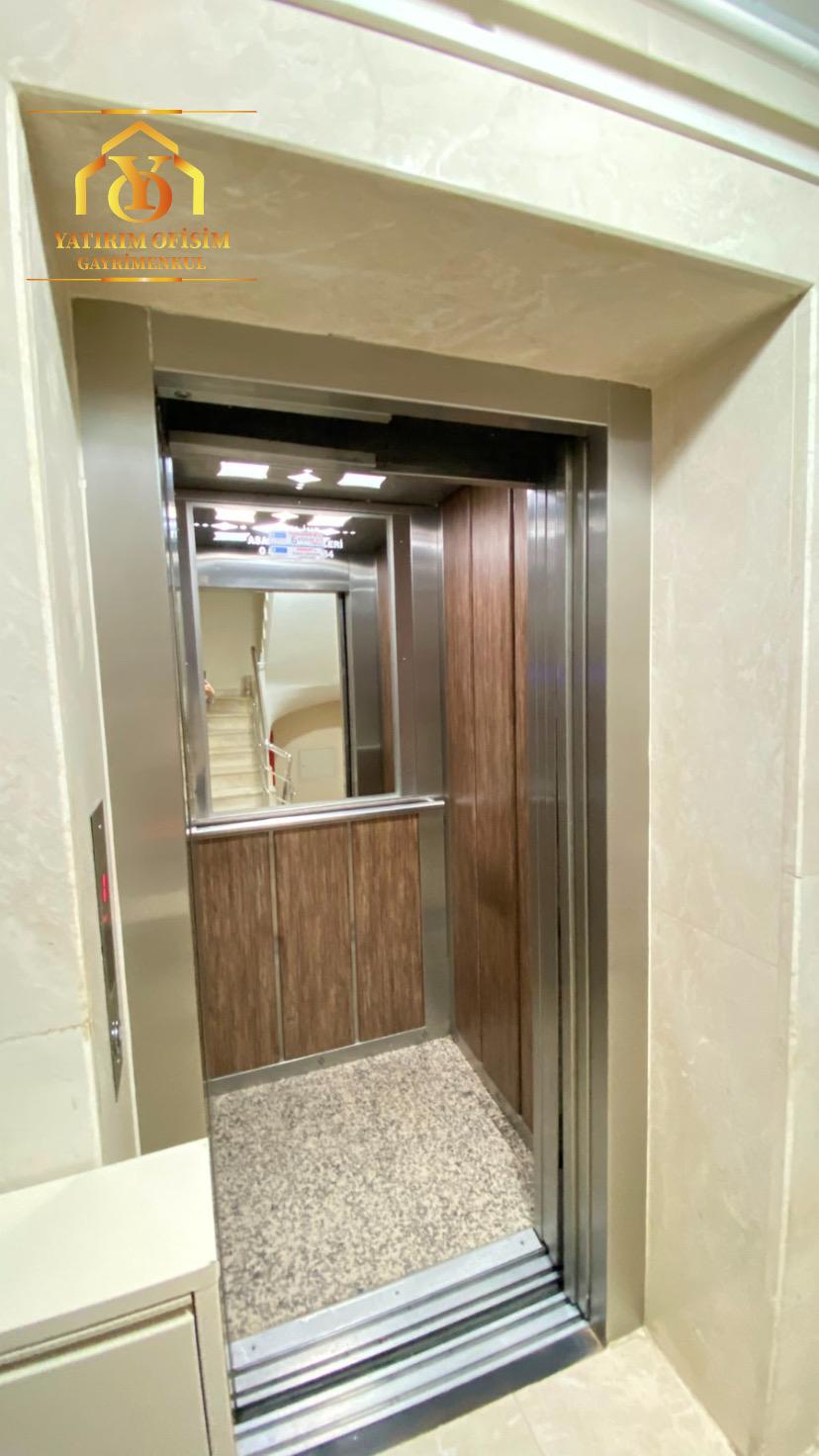 KİRALIK KEMALÖZ MAH. ATAPARK MEVKİ CAM BALKONLU 4+1 GENİŞ DAİRE!